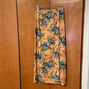 Vintage 90’s Linen Blend Floral Maxi Wrap Skirt by Stonebridge Beautiful!